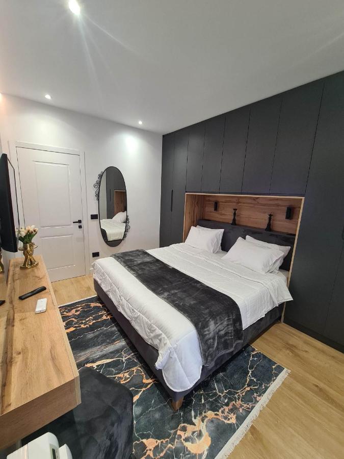 Grey Luxury Apartment Gjirokastër Buitenkant foto