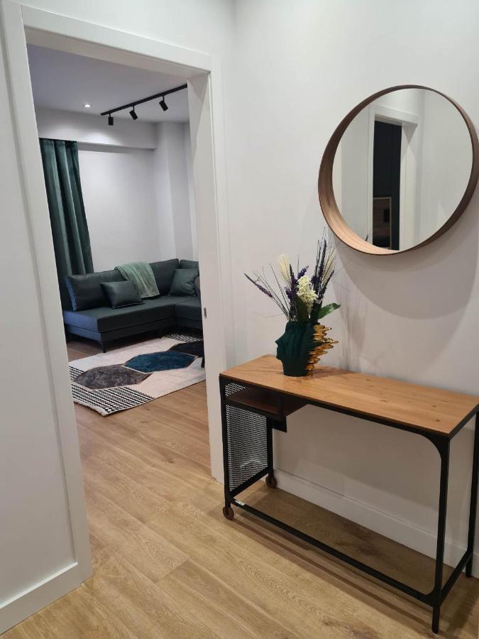 Grey Luxury Apartment Gjirokastër Buitenkant foto