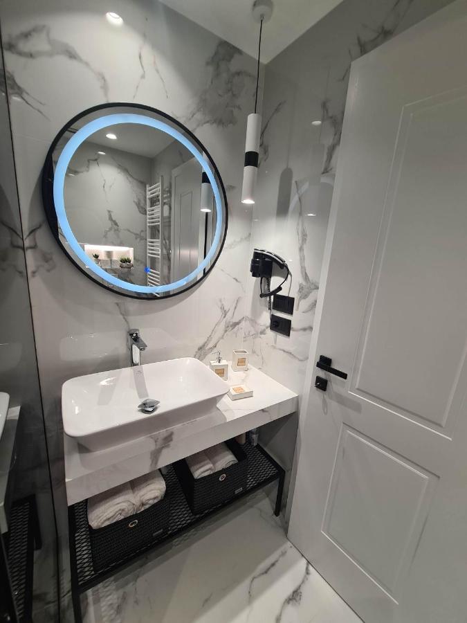 Grey Luxury Apartment Gjirokastër Buitenkant foto